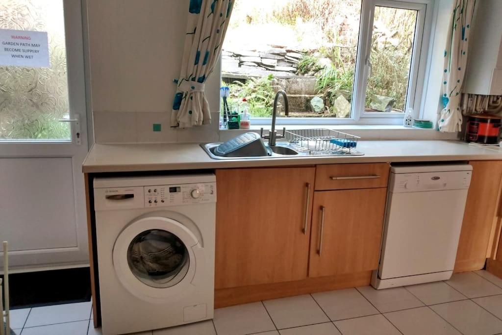 Welsh Holiday Home Sleeps 5 Close To Beaches & Mountains Nantlle Εξωτερικό φωτογραφία