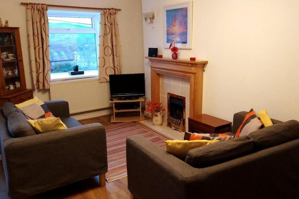 Welsh Holiday Home Sleeps 5 Close To Beaches & Mountains Nantlle Εξωτερικό φωτογραφία